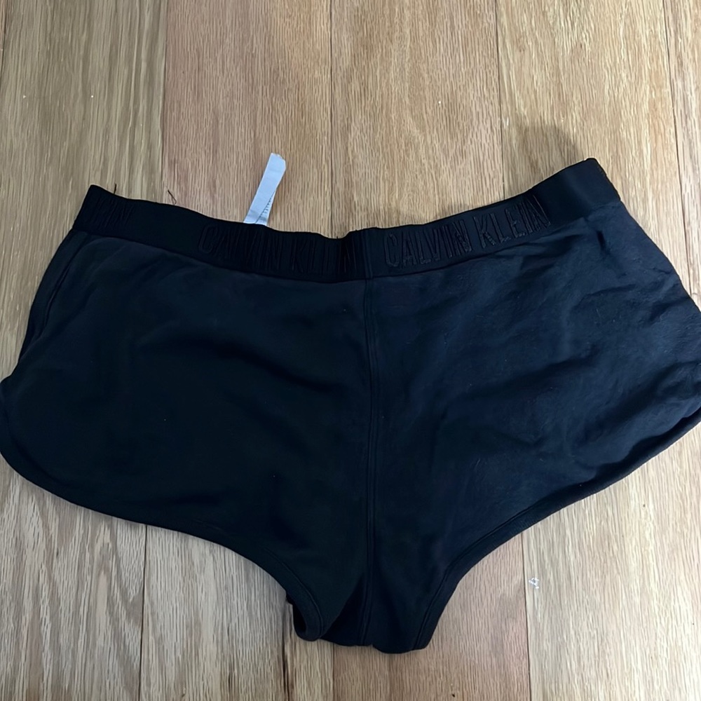 Sleep shorts